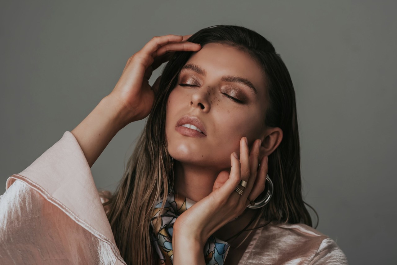 Чому SPF 30 потрібен щодня: захист шкіри від фотостаріння та пігментації